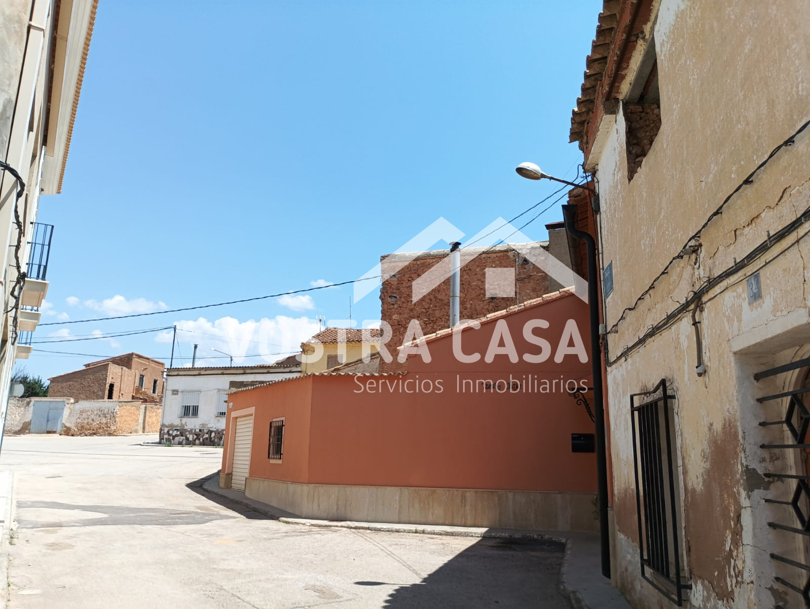 Imagen 3 de Requena Población
